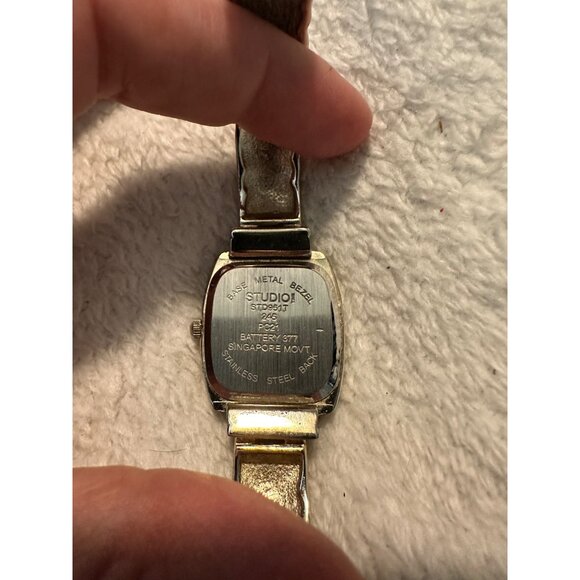 Studio Time STD951T Ladies Quartz Cuff Bracelet Watch Silver & Gold-Tone Stainle - Picture 5 of 8